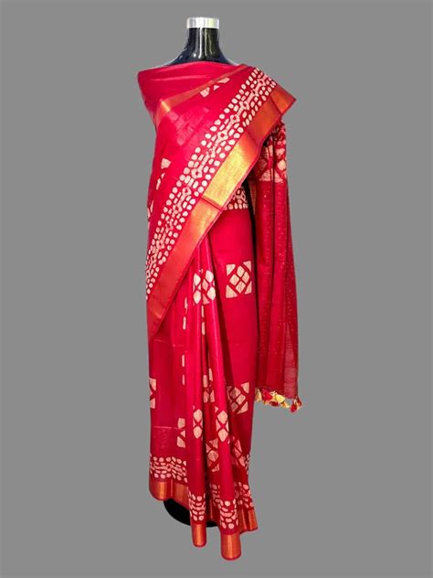 Hatha Karagha Red Hand Batik Silk Blend Saree For Women Price in India ...
