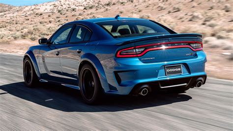 Deeper Look: 2020 Dodge Charger SRT Hellcat Widebody | Automobile Magazine