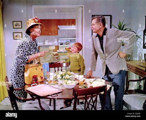 THE COURTSHIP OF EDDIE'S FATHER Stock Photo - Alamy