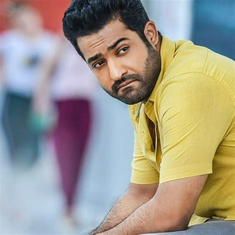 Jr Ntr: ఫ్యామిలీతో యంగ్ టైగర్ ఫారెన్ ట్రిప్! నెల రోజులు అక్కడే.. అందుకే ...