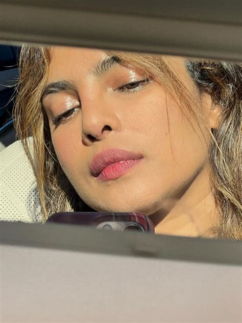 Priyanka Chopras 2-Ingredient Lip Scrub