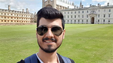 Bhopal's Research Scholar Vikramaditya To Represent India At England's ...