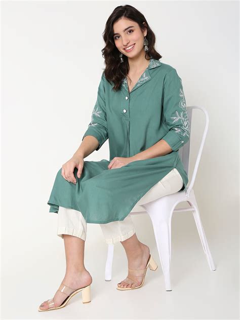 Ethnic Wear for Women: Buy Stylish Women's Indian Wear - Ethnicity