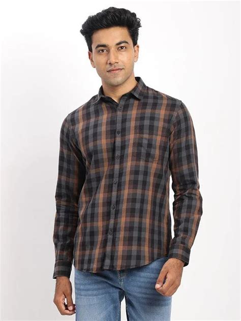Buy Men Checked Full Sleeve Cotton Shirt Online | Indian Terrain