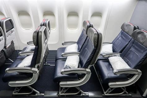 A beginner's guide to choosing seats on American Airlines