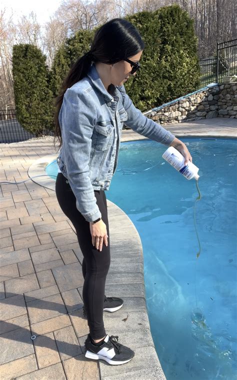 Pool Opening Service