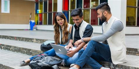 UTU | Uka Tarsadia University, Bardoli