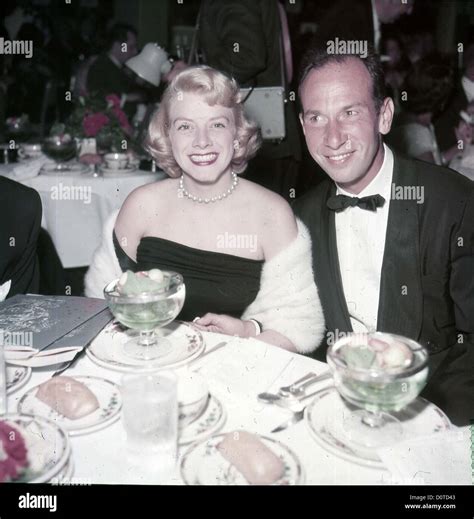 Maria Ferrer Clooney