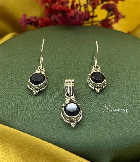 Navy Blue Cut Stone Pendant Set - Handcrafted Silver Jewelry – Sunrise ...