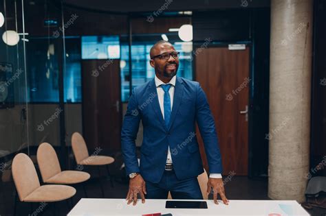 African American Businessman 的图像结果