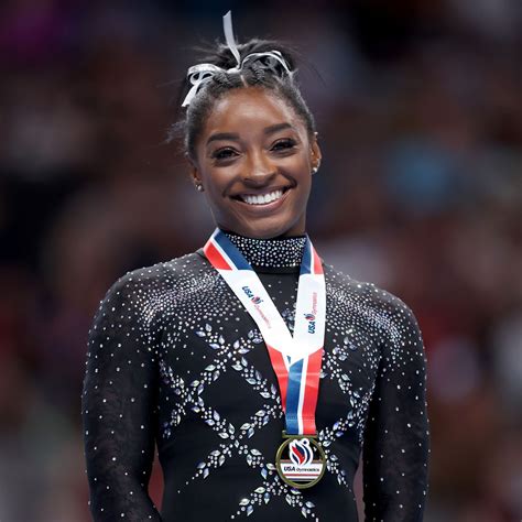 Simone Biles' Daily Routine: Optimized for Health, Minimizing Injury ...