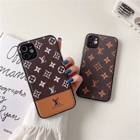 Cover Iphone 13 Pro Max Louis Vuitton | Paul Smith