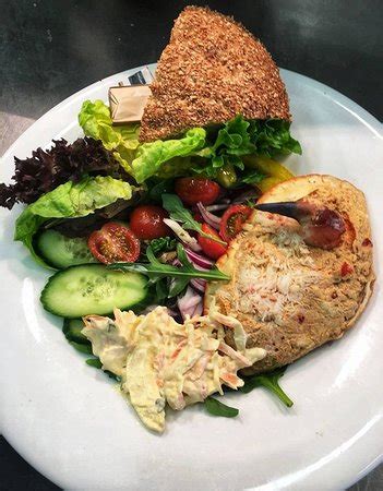 THE WATERFORD ARMS, Seaton Sluice - Menu, Prices & Restaurant Reviews ...