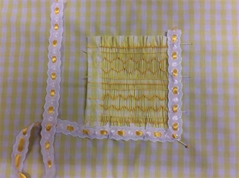 Smocked Cushion Patterns Tutorials 的图像结果