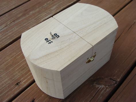 Useless Machine 的图像结果