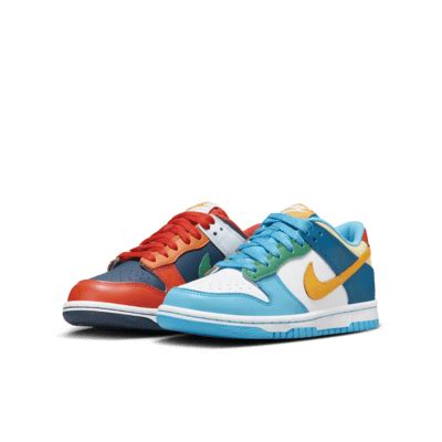 Nike Dunk Low Older Kids' Shoes. Nike IN
