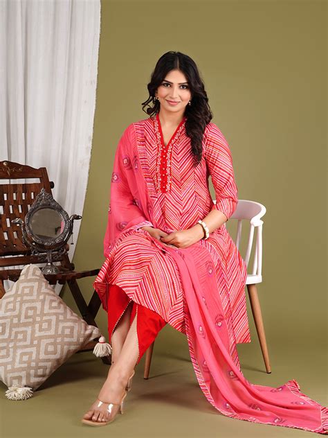 Buy PEACH COLORED COTTON MASLIN EMBROIDERED UMBRELLA CUT FLAIRED KURTA