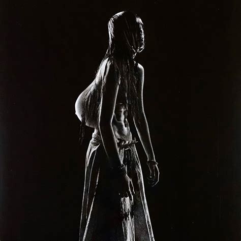 Sofia Isella - I Can Be Your Mother / I'm Camera *Pre-Order – Crash Records