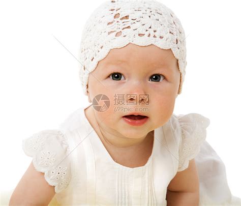 婴儿宝宝女孩毛皮儿童白色喜悦童年幸福女儿好奇心金发高清图片下载-正版图片320556567-摄图网