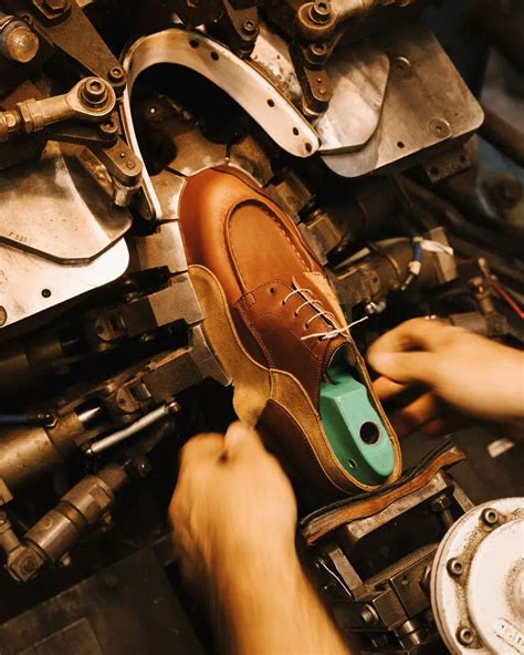Shackleton: Zip Boot – VELVORY