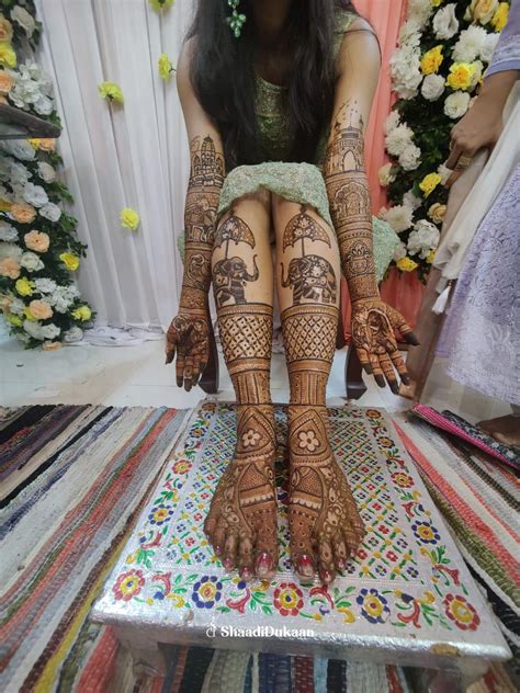 Farhin Professional Mehendi Artists - Portfolio | Mehndi Artist in Mumbai