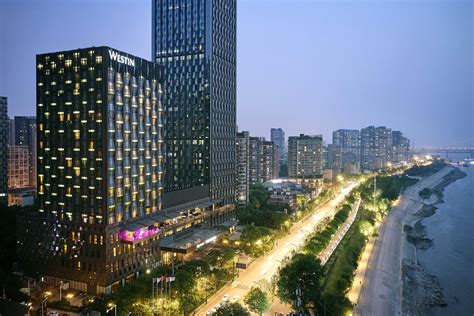 Wuhan - City in Hubei - Sightseeing and Landmarks - Thousand Wonders