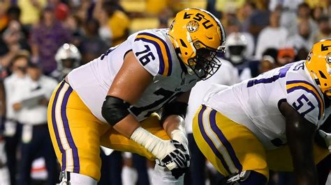 2022 NFL Draft: LSU OL Austin Deculus selected by Texans in 6th round