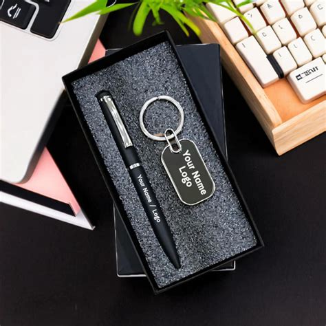 Personalized Pen & Keychain Set - Corporate Gift – Giftoo