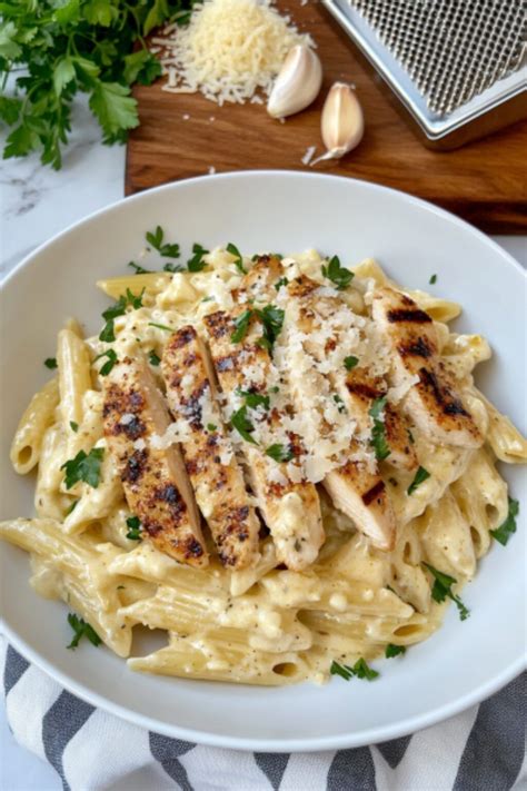 Grilled Chicken Alfredo | Recipe in 2025 | Grilled chicken alfredo ...