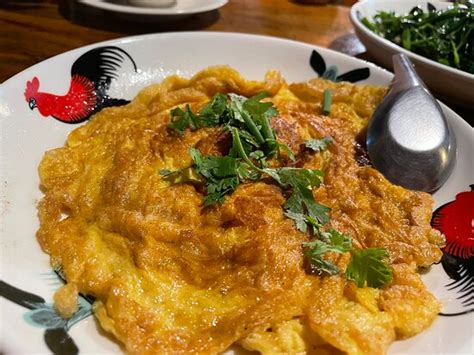 THEE LOR SU RIVERSIDE (Umphang, Tak, Thailand) - Hotel Reviews & Photos ...