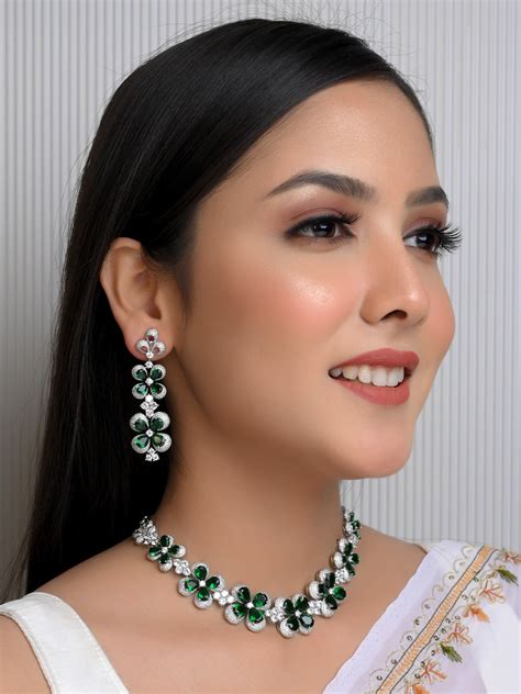 Husna Diamonds Green Emerald Necklace Set – AG'S