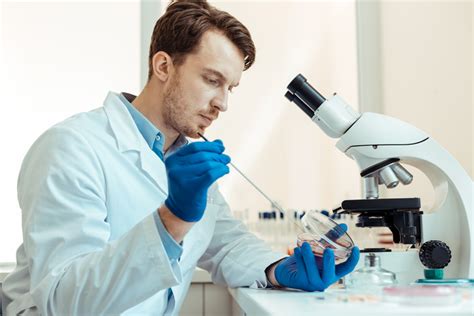 Medical Lab Tech 的图像结果