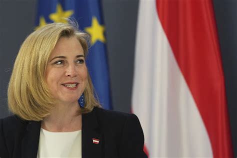 Majnl-Rajzinger: Susret sa članovima građanskog društva Srbije odnosi ...