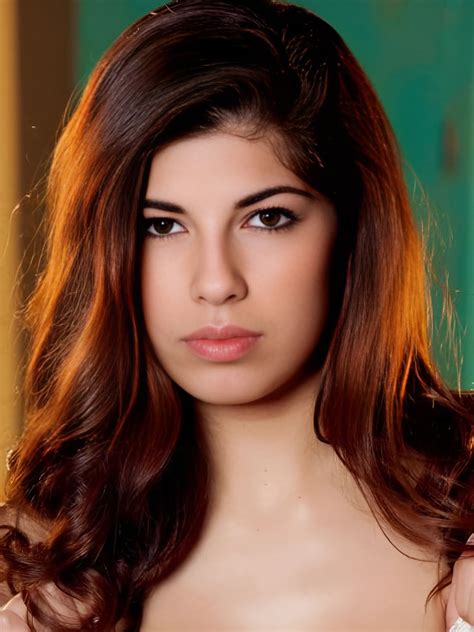 Ava Taylor (Model) Wiki, Age, Photos, Videos, Height, Weight and More