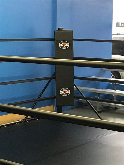 PRO USA Drop-N-Lock 14' X 14' Professional Boxing Ring (With Plywood ...