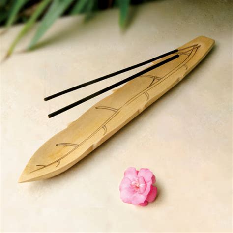 Handcrafted Leaf Ash Catcher - Natural – Cycle.in