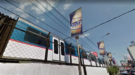 The DOTr is looking into extending the MRT’s operating hours