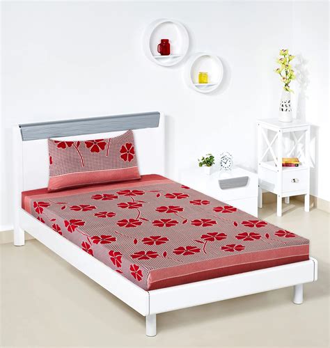 Amazon Brand - Solimo Polycotton Dreamy Red Single Bedsheet with 1 ...