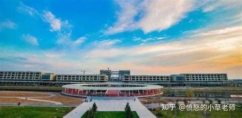 连云港职业技术学院和邯郸科技职业学院哪个好 2023分数线排名对比