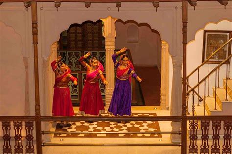 Luxury Dining And Classical Kathak Performance In Old Delhi | LBB