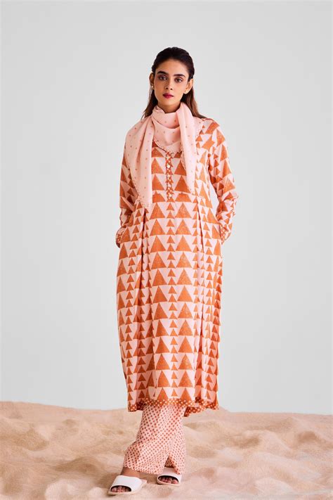 Shyam Narayan Prasad - Peach Printed Kurta Set - Elahe