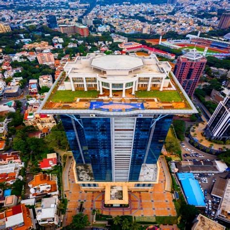 Vijay Mallya Sky House - The Amazing & Controversial Mansion on Kingfisher Towers