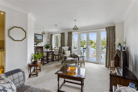 41 Cedar Lodge - Lynwood Village