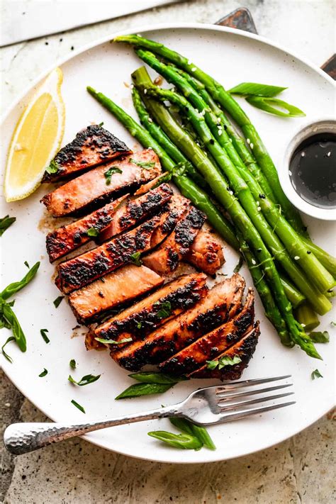 Blackened Balsamic Tuna Steaks | Easy Weeknight Recipes
