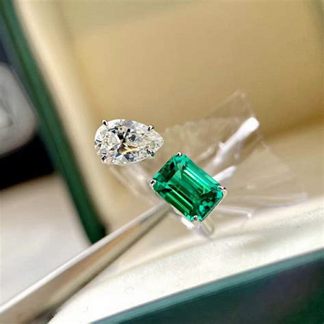 Silver Plated American Diamond Crushed Ice Cut Green Rectangular Finge ...