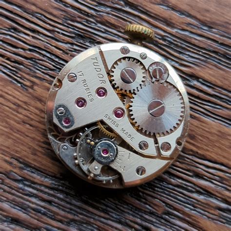 Tudor 17 Rubies Ladies Wrist Watch Movement - Vintage Watch Parts