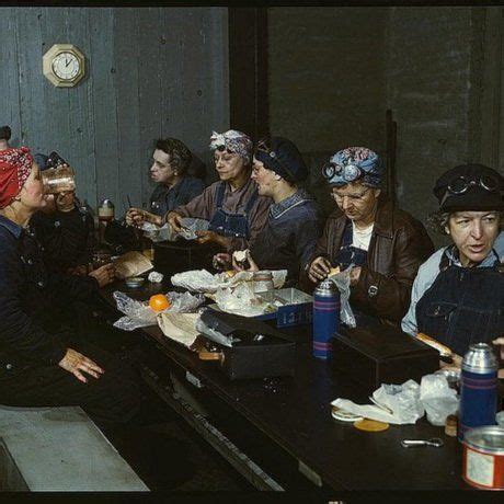 Rosie the Riveter Revelry: History Tour, Dinner, & Cocktail Crawl, 3103 ...