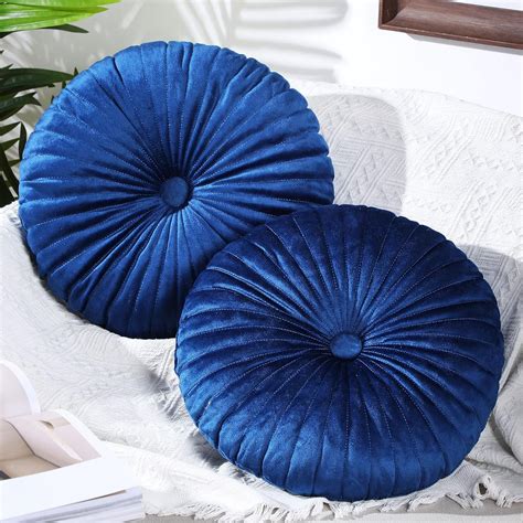 Amazon.com: 2 Pcs Round Throw Pillow 13.8 Inch Decorative Round Velvet ...