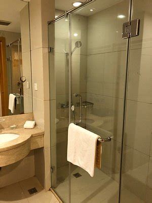 RUYI SMART HOTEL (Shanghai) - Hotel Reviews, Photos, Rate Comparison ...