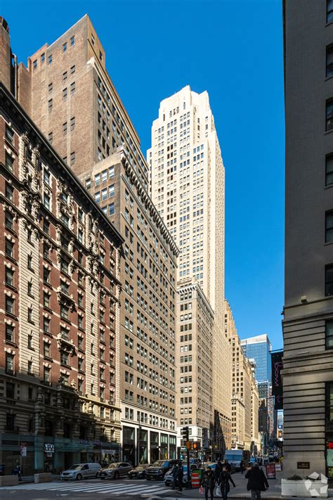 498 Seventh Ave, New York, NY 10018 - 498 Seventh Avenue | LoopNet